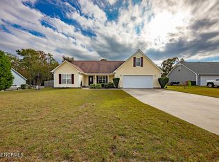 132 Secretariat Dr, Havelock, NC 28532