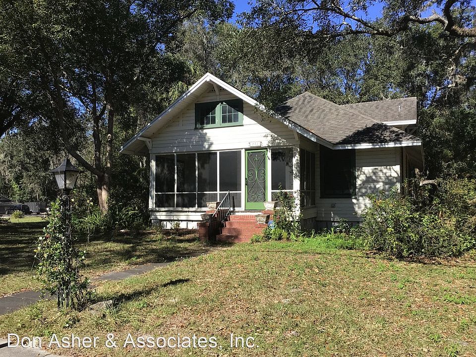 1st image of 231 E Magnolia St