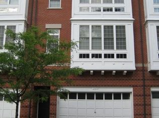 12072 Kinsley Pl, Reston, VA 20190