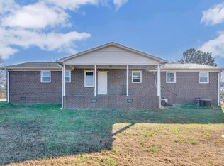 310 Rhodes Rd, Woodruff, SC 29388
