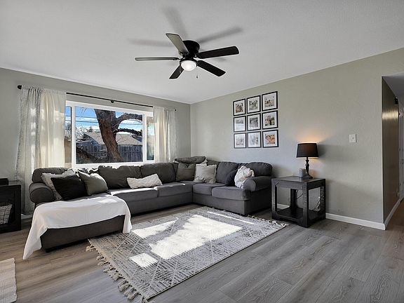 5th image of 2087 Westwood Ave