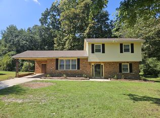 415 College Dr, Raeford, NC 28376