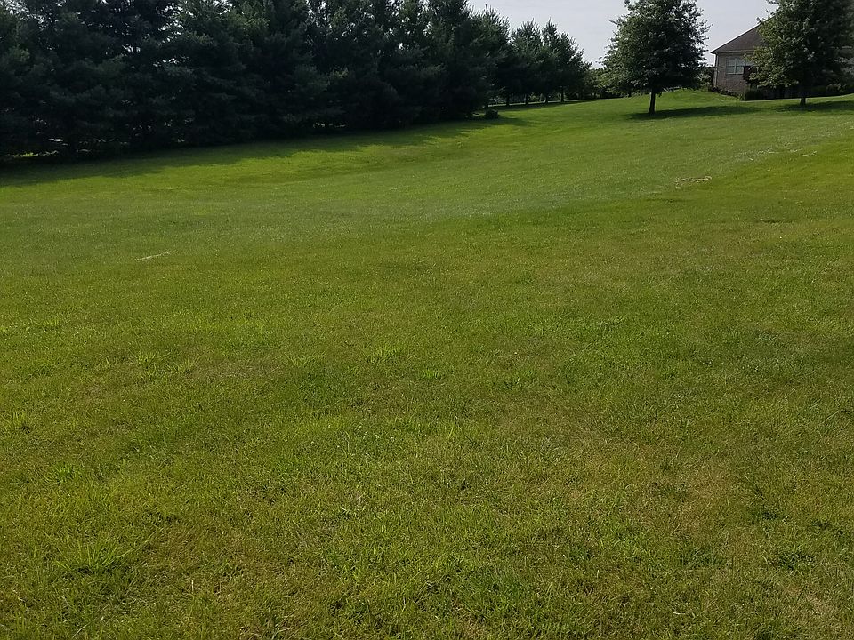 1st image of 15 Brookhill Dr