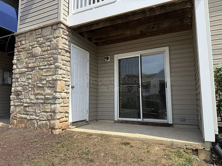 76 Red Maple Ct #100 — Photo 16