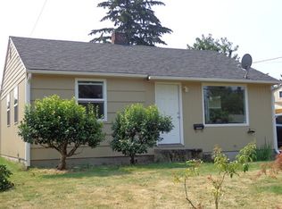 10824 NE Knott St, Portland, OR 97220