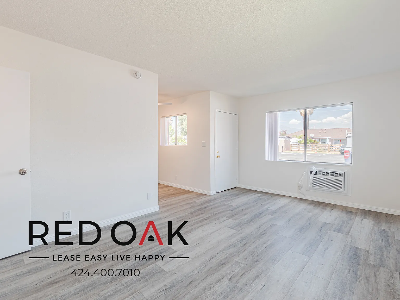 ~Low Deposit~ Sophisticated One Bedroom With Eat-In Kitchen And Garage Parking ~ In El Monte! — Photo 1