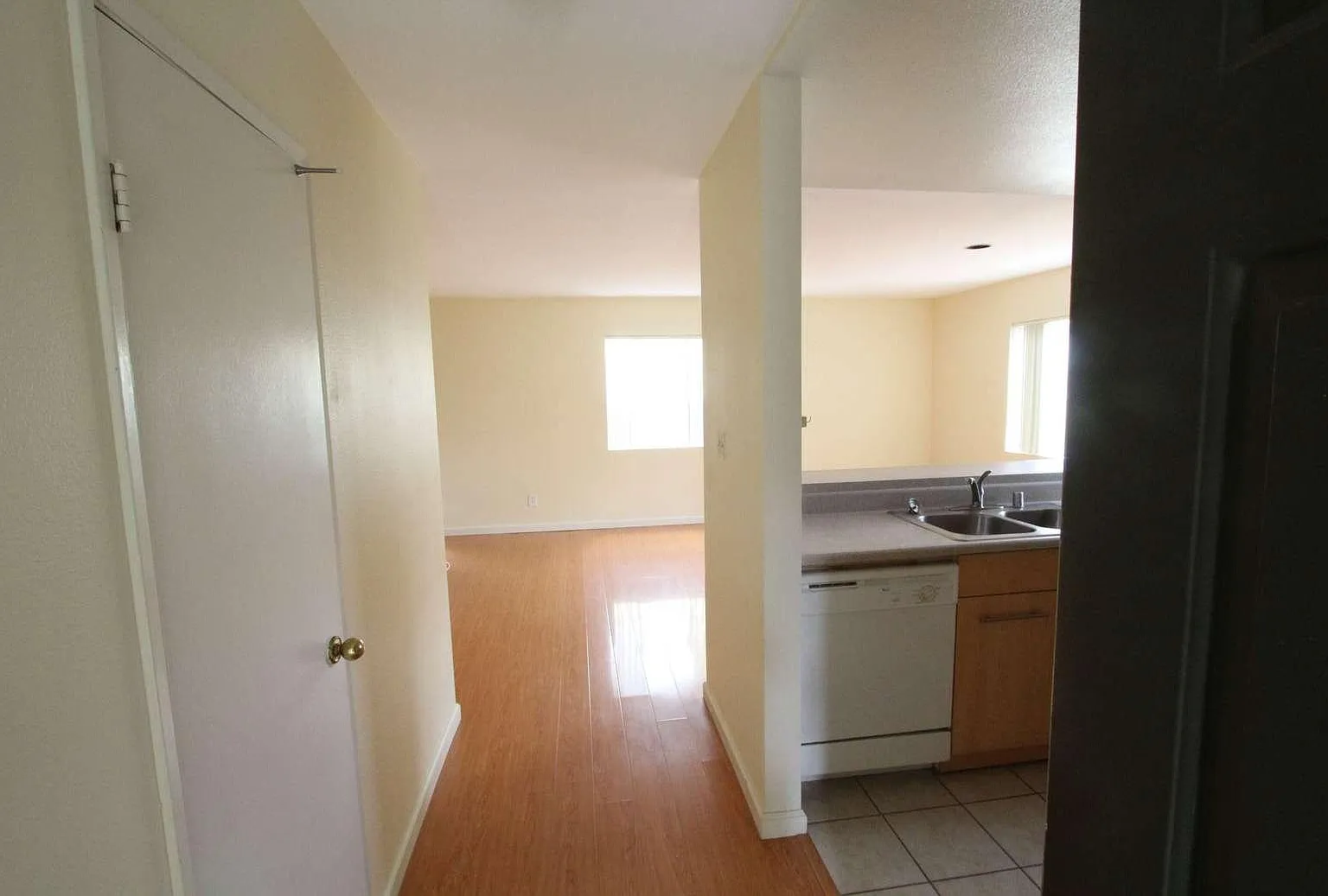 7545 Charmant Drive — Photo 3