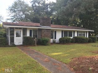 1605 Woodrow Ave, Dublin, GA 31021