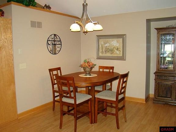 4th image of 428 Southbrook Cir