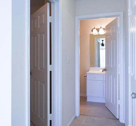 4th image of 12841 Fair Briar Ln