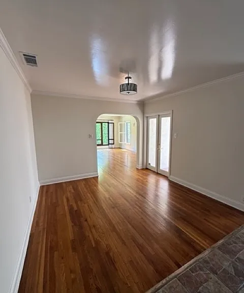 729 N Harper Ave — Photo 9