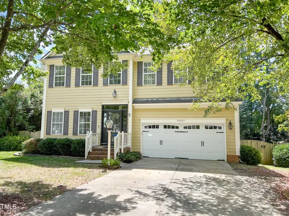 9337 Langwood Dr, Raleigh, NC 27617