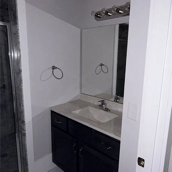 323 Kellys Way #B — Photo 12