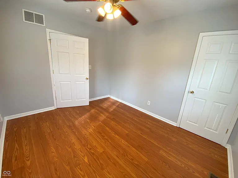 3854 1/2 S Sherman Dr — Photo 10
