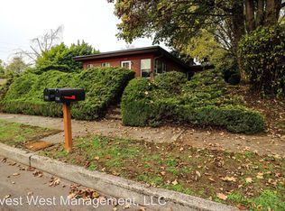 712 W 38th St, Vancouver, WA