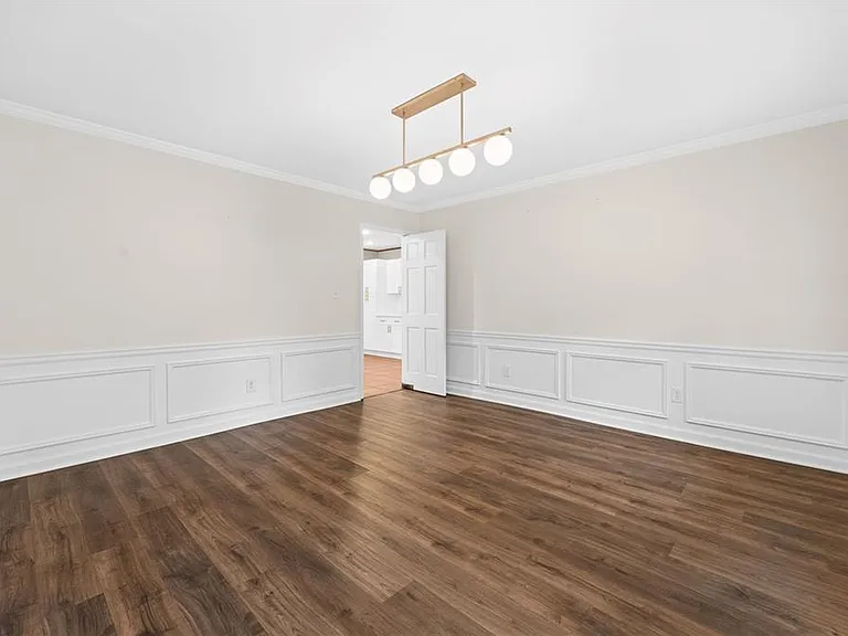 4496 Windsor Oaks Dr — Photo 11