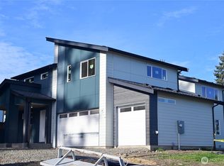 316 SW 365th St #6, Federal Way, WA 98023