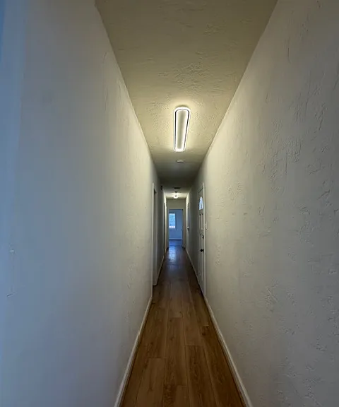 418 S Clark Dr — Photo 9