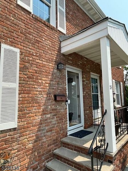 1st image of 78 Wick Dr #78