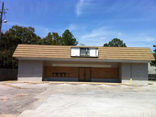 3026 Cottage Hill Rd, Mobile, AL 36606