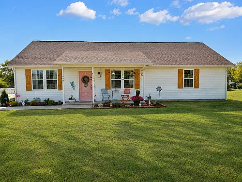 400 Dayrell Dr Photo 1
