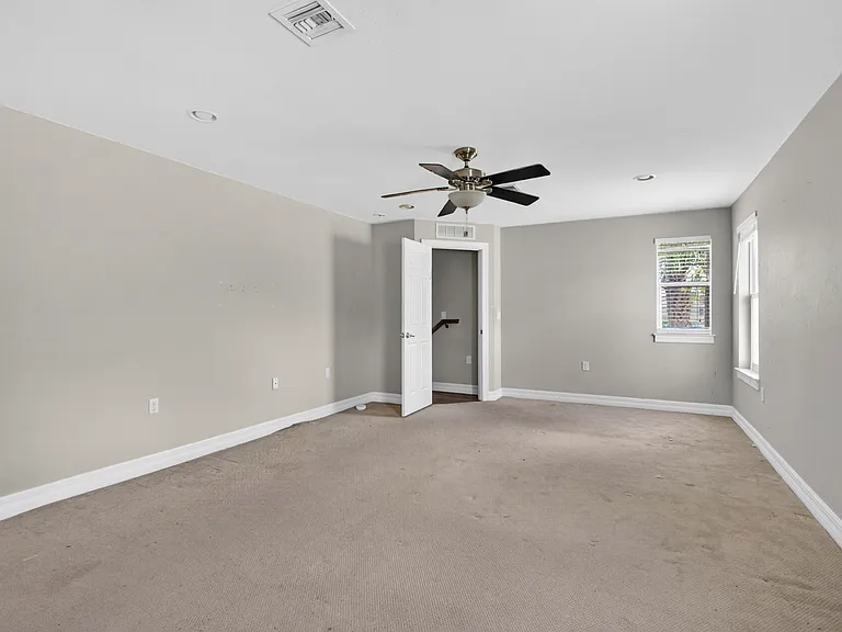 9202 Wrangler Dr — Photo 39