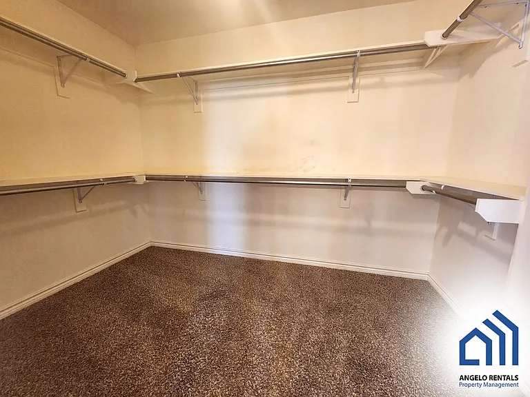 5905 Merrick St — Photo 15