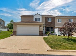 2121 Josie Rdg #6, Waterloo, IA 50701