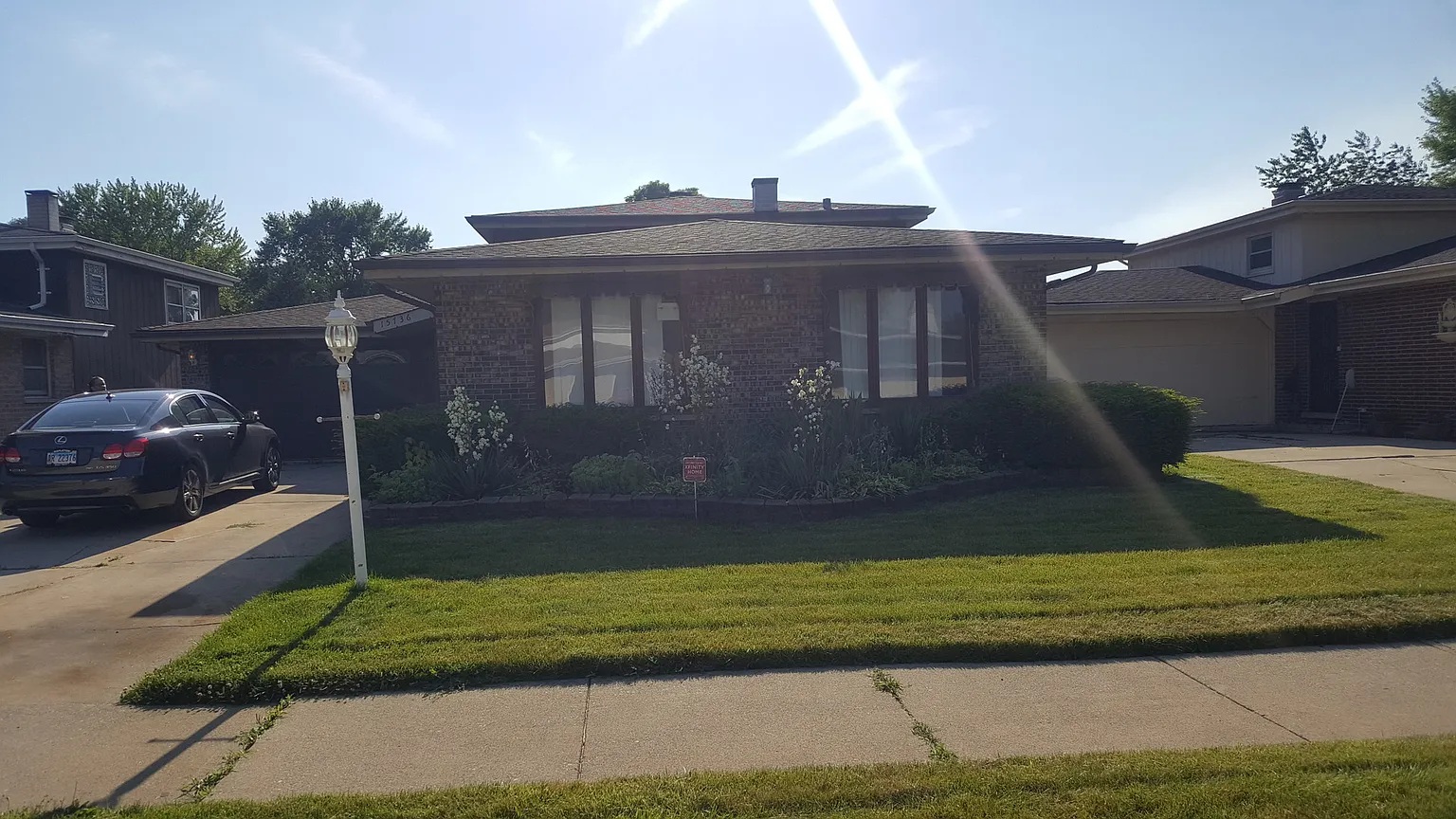 15736 Madison Ave photo 1