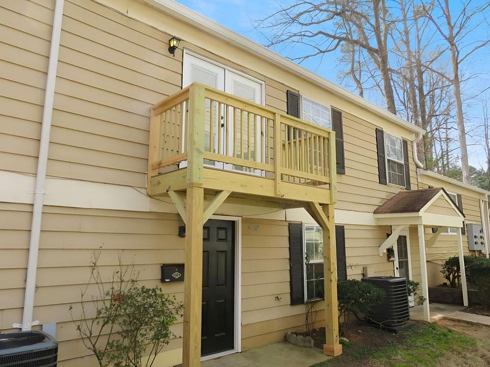1st image of 1336 Surrey Ln SW