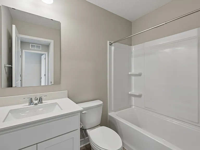 6719 Hinterland Trl S — Photo 27