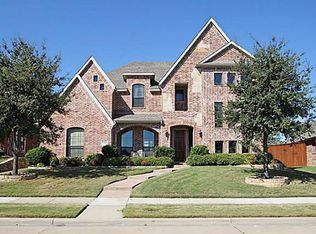 1453 Branch Hollow Dr E, Carrollton, TX 75007