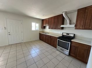 4095 Mennes Ave APT A, Riverside, CA 92509