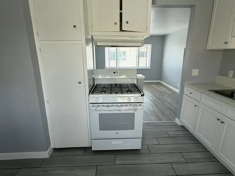 5211 Live Oak St #5211 — Photo 5