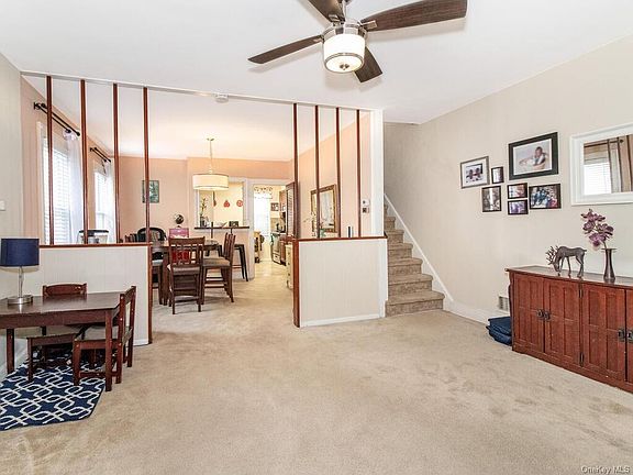 3rd image of 3715 Secor Ave