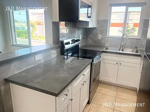 7530 North Ave #F Photo 1 7530 North Ave #F Photo 1