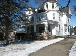 1106 Fox St, Mukwonago, WI 53149