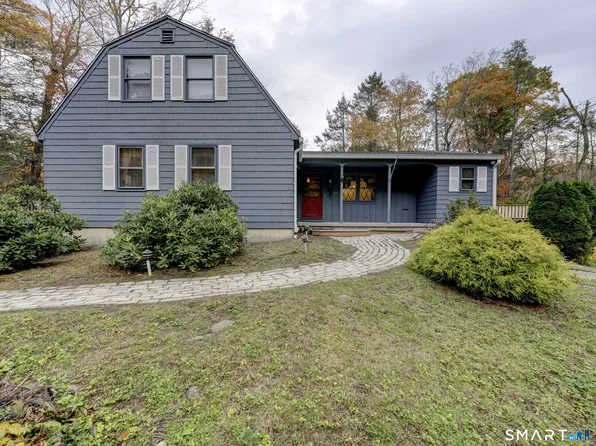 23 Pomeroy Lane, Somers, CT 06071
