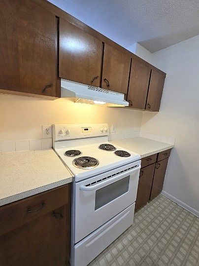 Electric stove