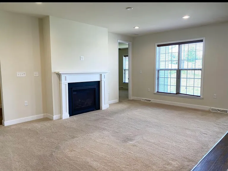 3256 Mission Hill Rd — Photo 2