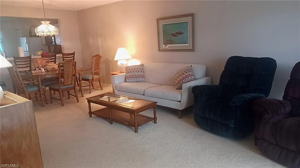 2 bed, 2.0 bath, 1300 sqft, $3,200 — Photo 4