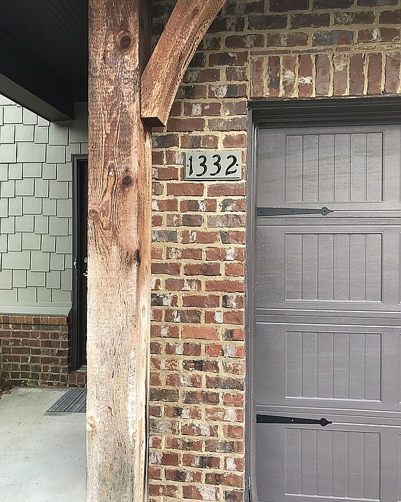 Owner(Eric B)
205-612-7385
