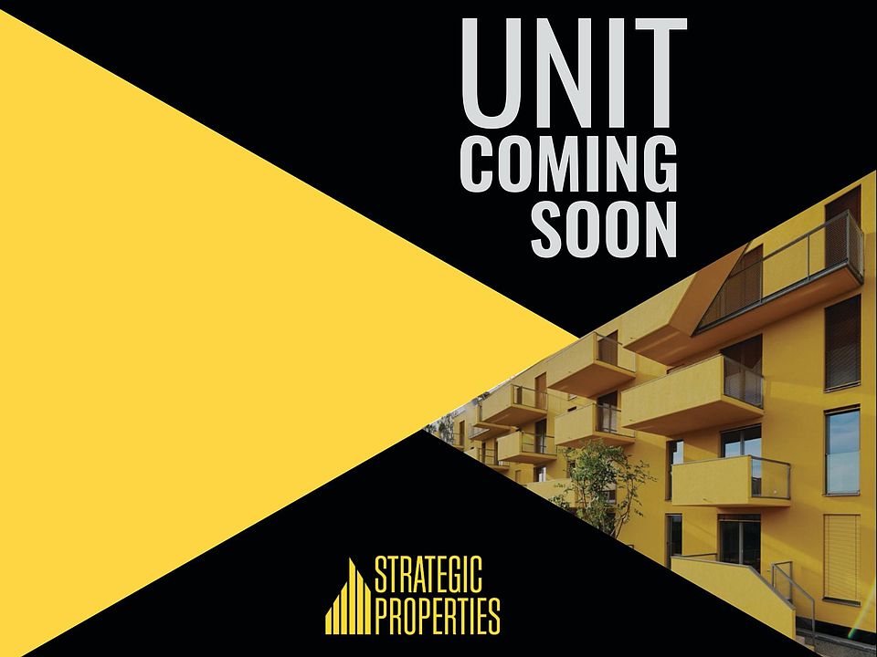 2nd image of 580 NE 127th St APT 40