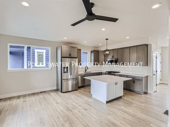 1353 Baker St