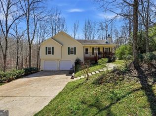 118 Jordan Ln, Talking Rock, GA 30175