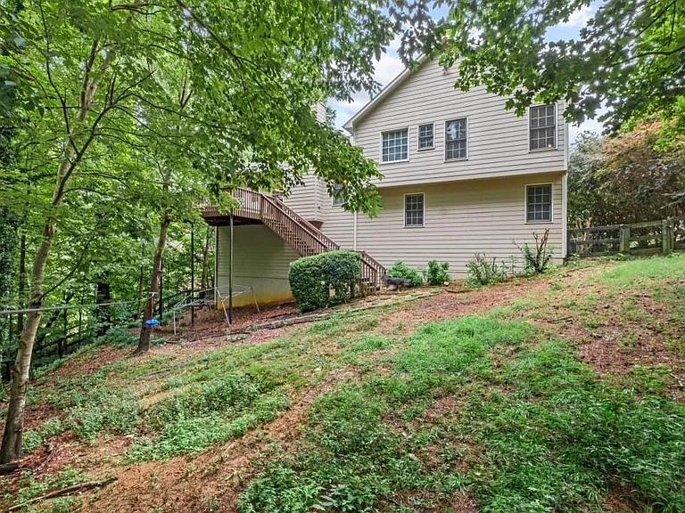 122 Brookhaven Ln — Photo 31