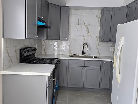 3rd image of 115 E Meda Ave #12