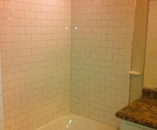 4th image of 1323 S Carmelina Ave APT 108