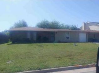 7321 Crown Point Rd, Oklahoma City, OK 73132