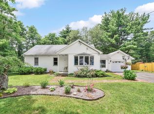 25 Lyon St, Ludlow, MA 01056